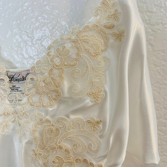 LINEA DONATELLA Embroidered Satin Short Chemise Nightgown Baby Doll Ivory Sz XL - Picture 6 of 12